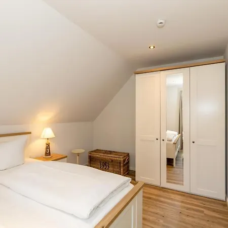 Seepferdchen, 01a Haus Usedom 1a بيت للعطل *