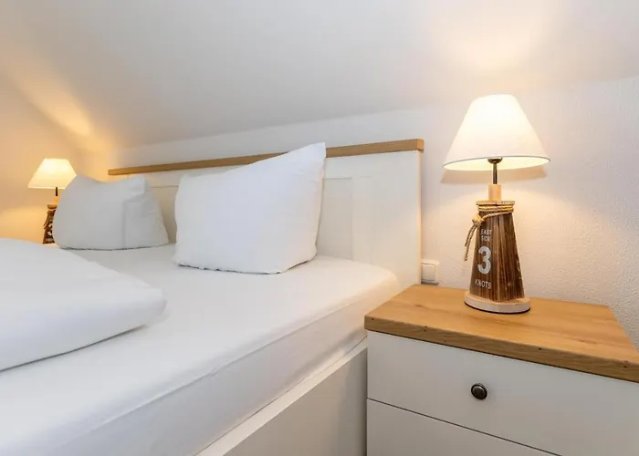 Seepferdchen, 01a Haus Usedom 1a بيت للعطل